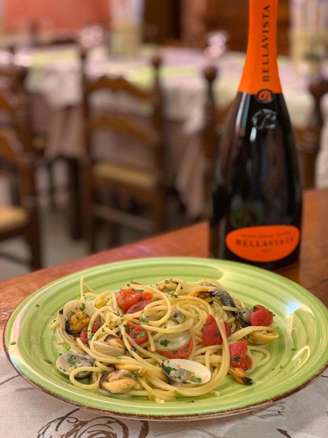 Albergo Ristorante Brera Inveruno Luaran gambar